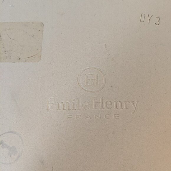 Emile Henry France 6000 11.5" Fluted Tart Dish Ceramic Quiche Taupe Brown Baking - Picture 7 of 13